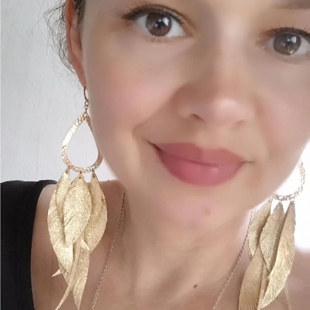 Elegant Gold Leaf Drop Earrings